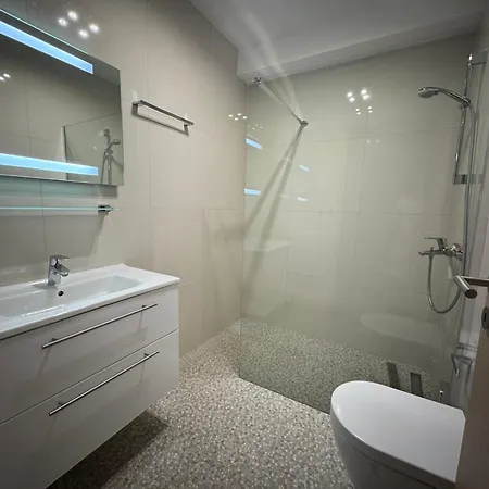 Vista شقة تيسنو